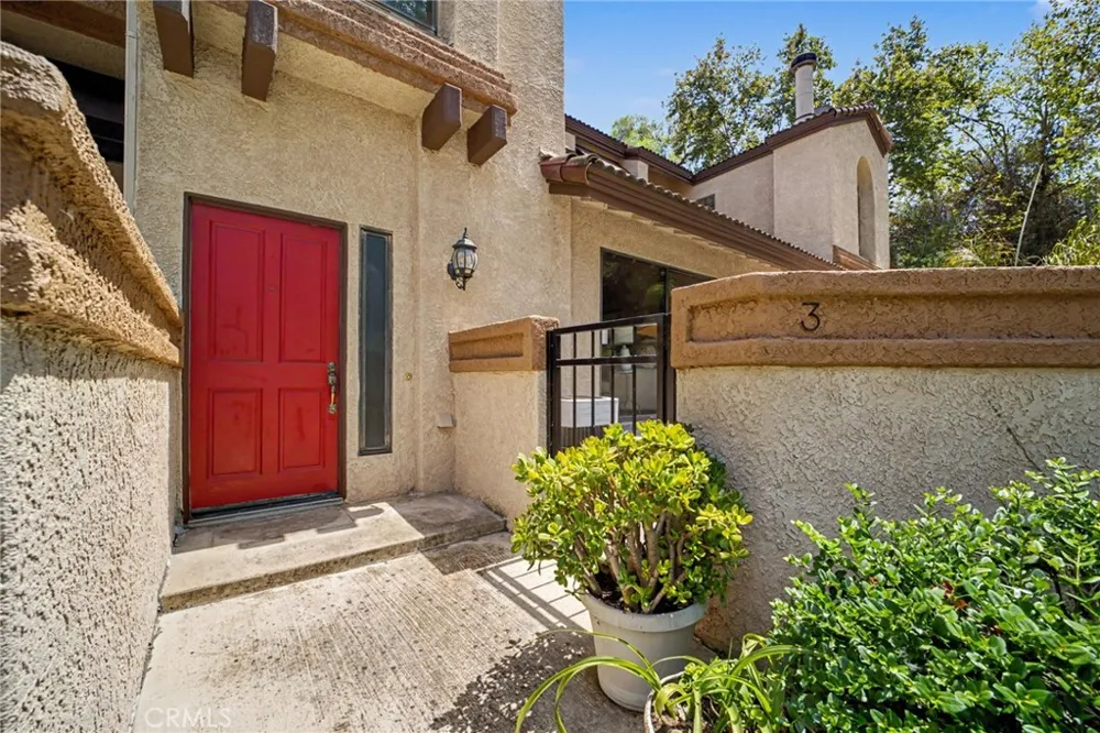 3 Saddlewood Pomona, CA 91766