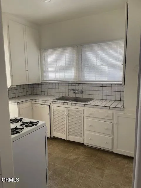 772 Poli Street #E Ventura, CA 93001