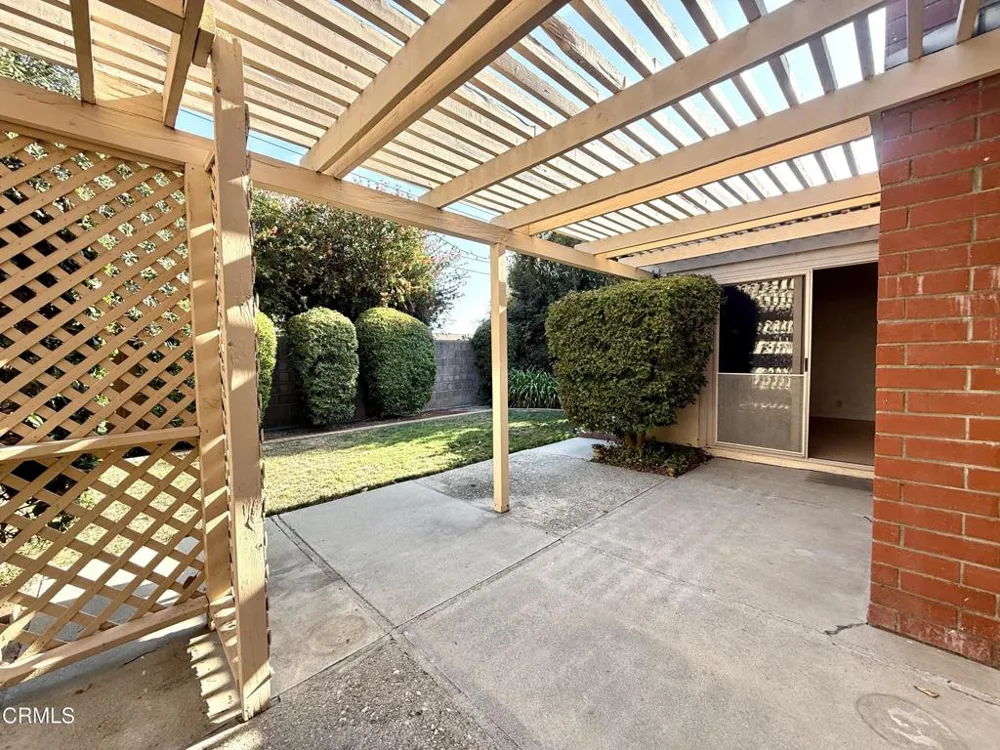 5392 Queens Street Ventura, CA 93003