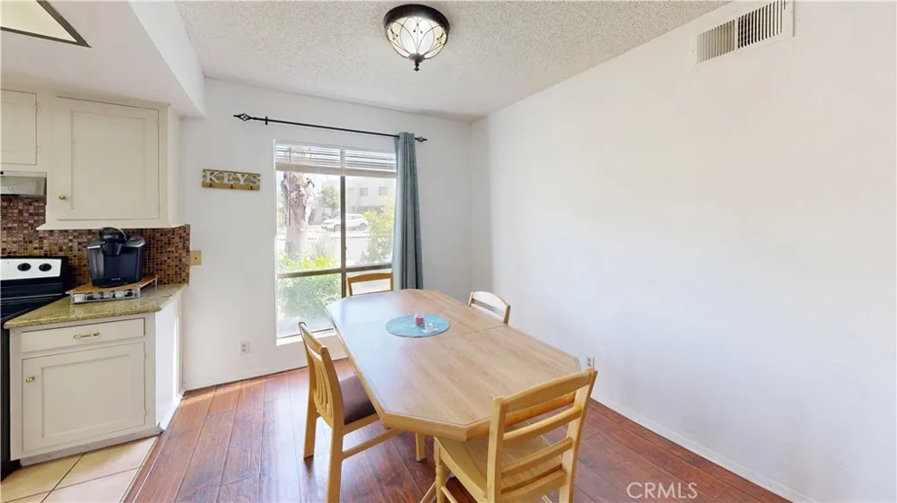 5205 E Waverly Drive #91 Palm Springs, CA 92264