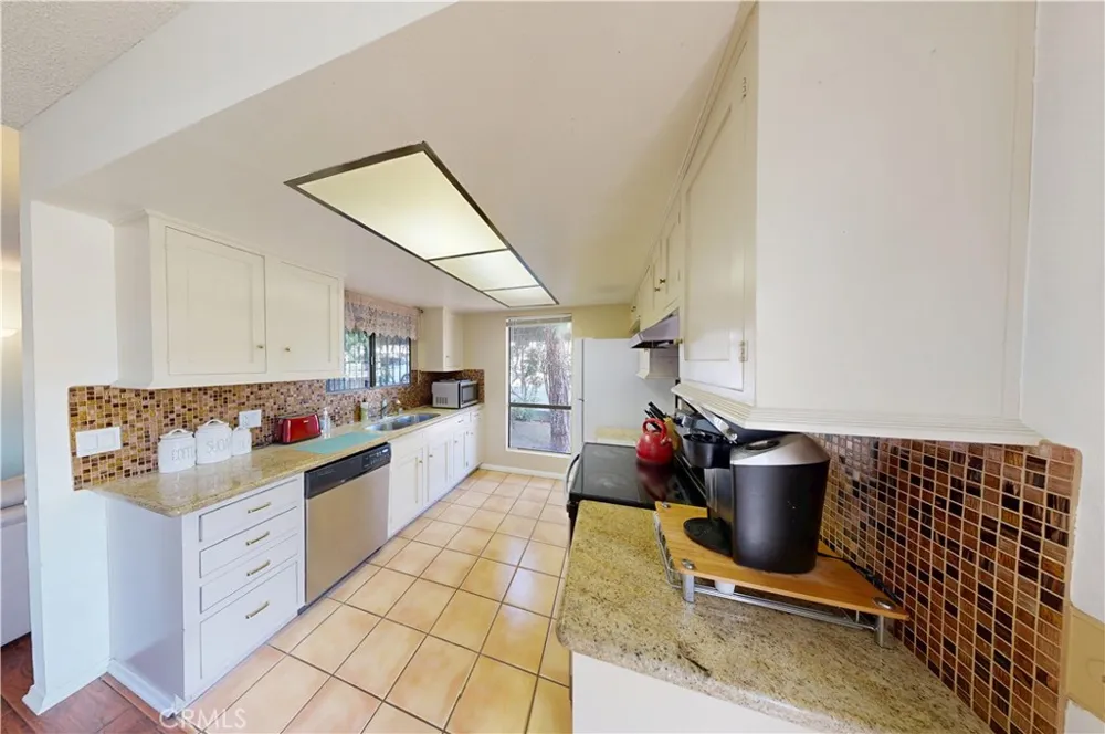 5205 E Waverly Drive #91 Palm Springs, CA 92264