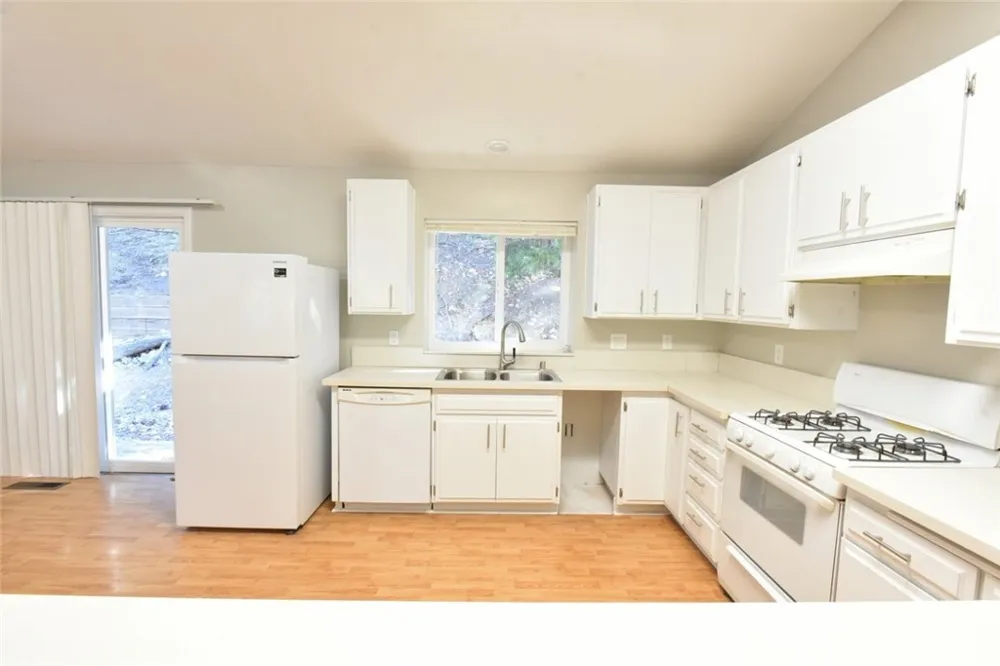 177 Dart Canyon Road Crestline, CA 92325