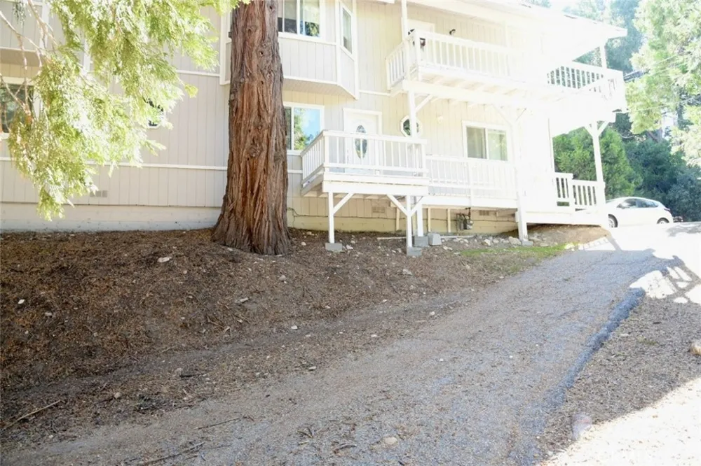 177 Dart Canyon Road Crestline, CA 92325