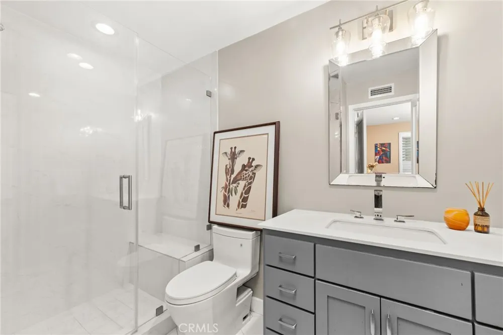 3860 Amberly Inglewood, CA 90305