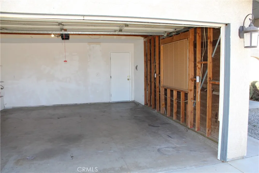 12426 Red Wing Road #A Apple Valley, CA 92308