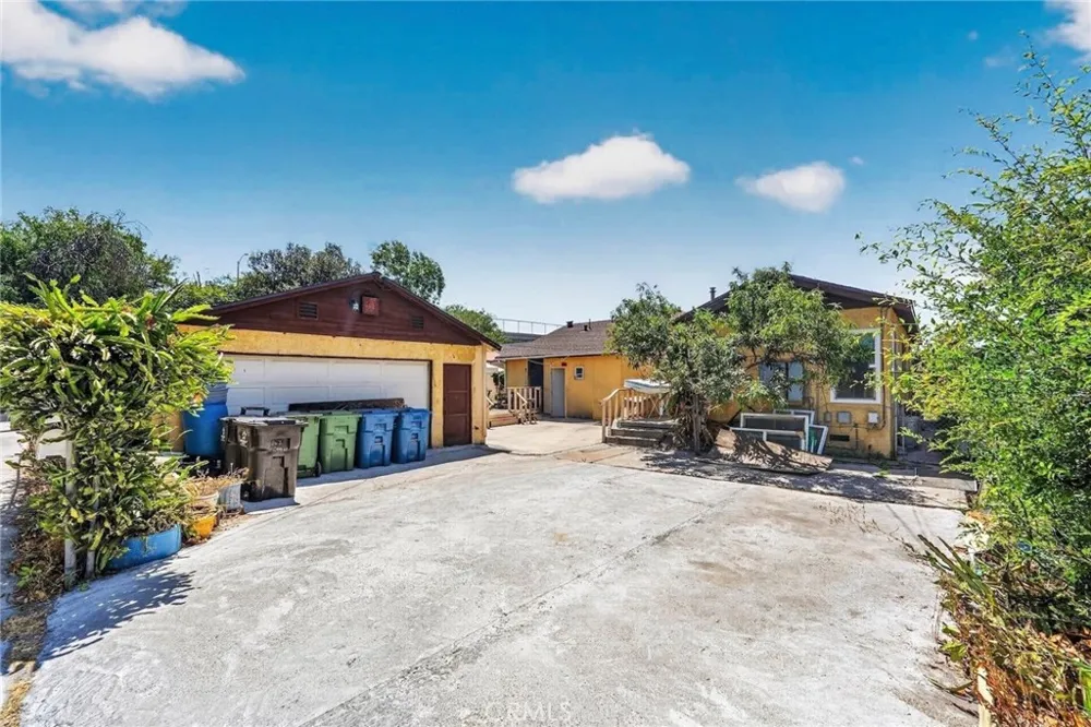 405 E Ramona Alhambra, CA 91801