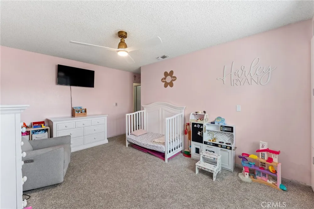 12806 7th Yucaipa, CA 92399