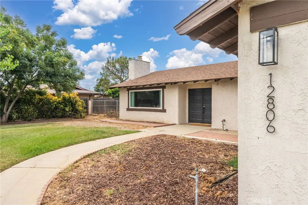 12806 7th Yucaipa, CA 92399