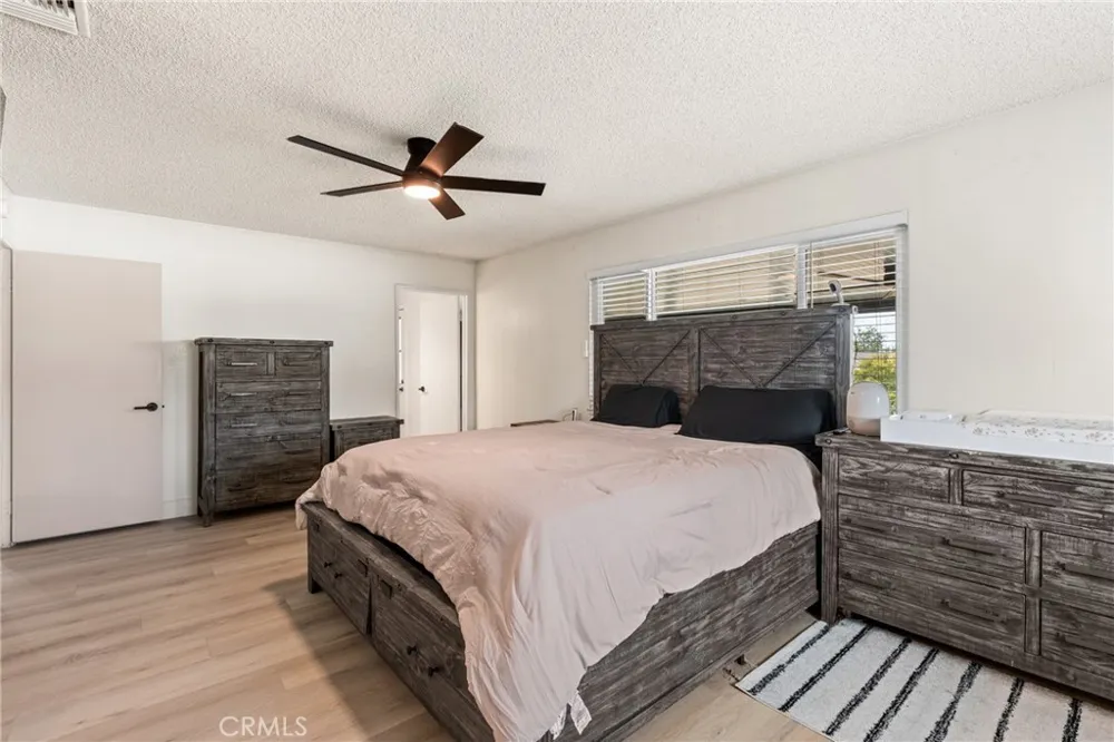 12806 7th Yucaipa, CA 92399