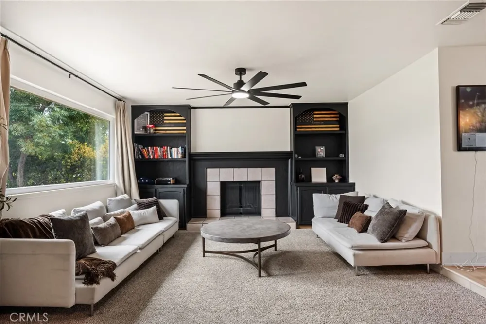 12806 7th Yucaipa, CA 92399