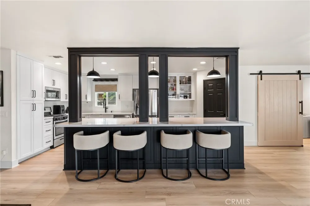 12806 7th Yucaipa, CA 92399