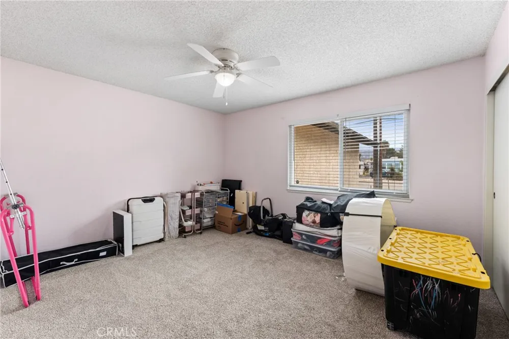12806 7th Yucaipa, CA 92399