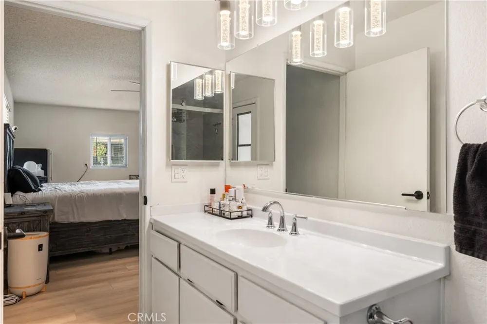 12806 7th Yucaipa, CA 92399