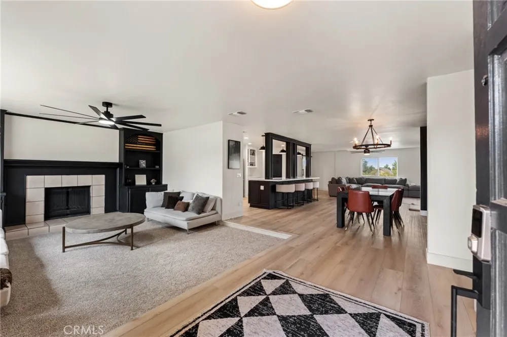 12806 7th Yucaipa, CA 92399