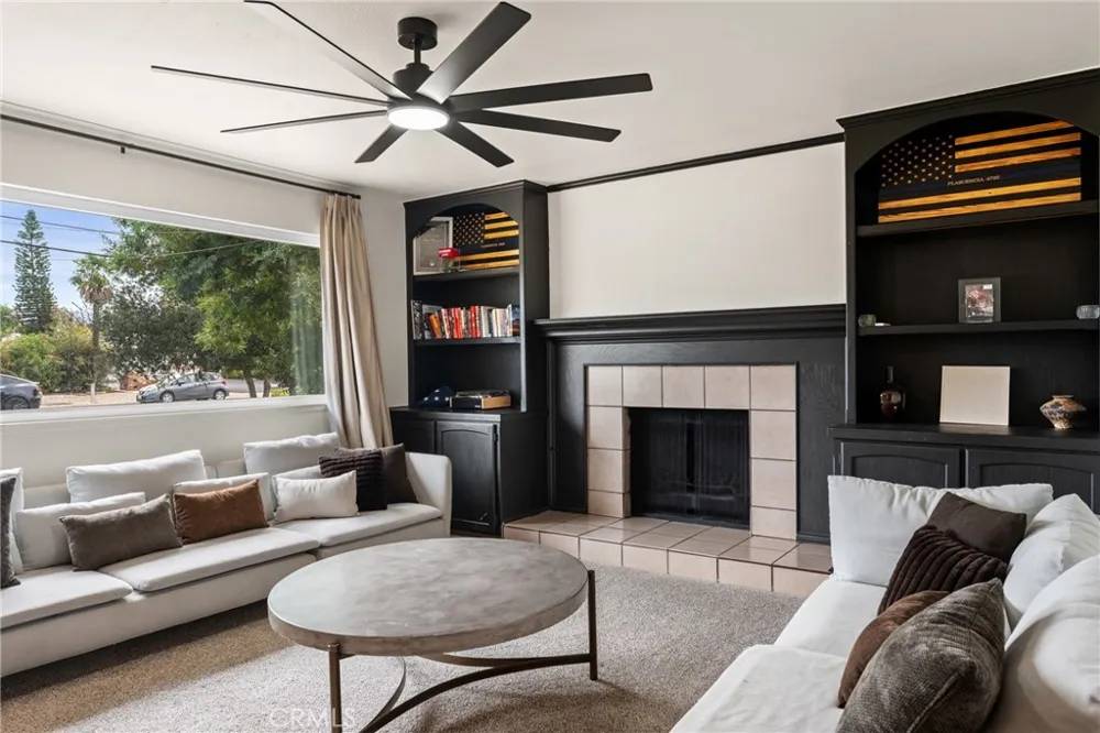 12806 7th Yucaipa, CA 92399