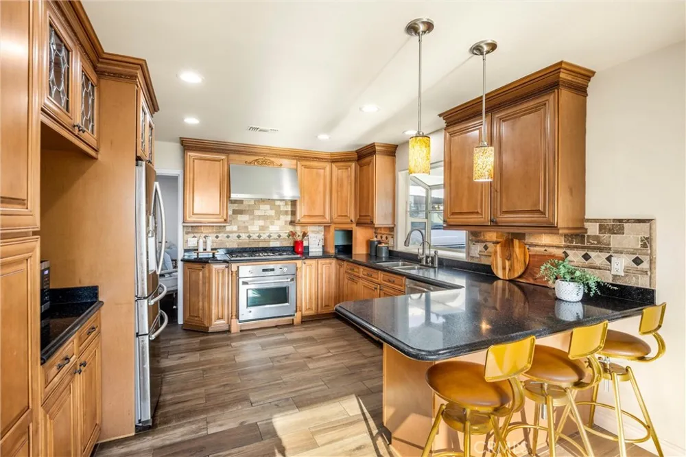 1459 Alta Upland, CA 91786