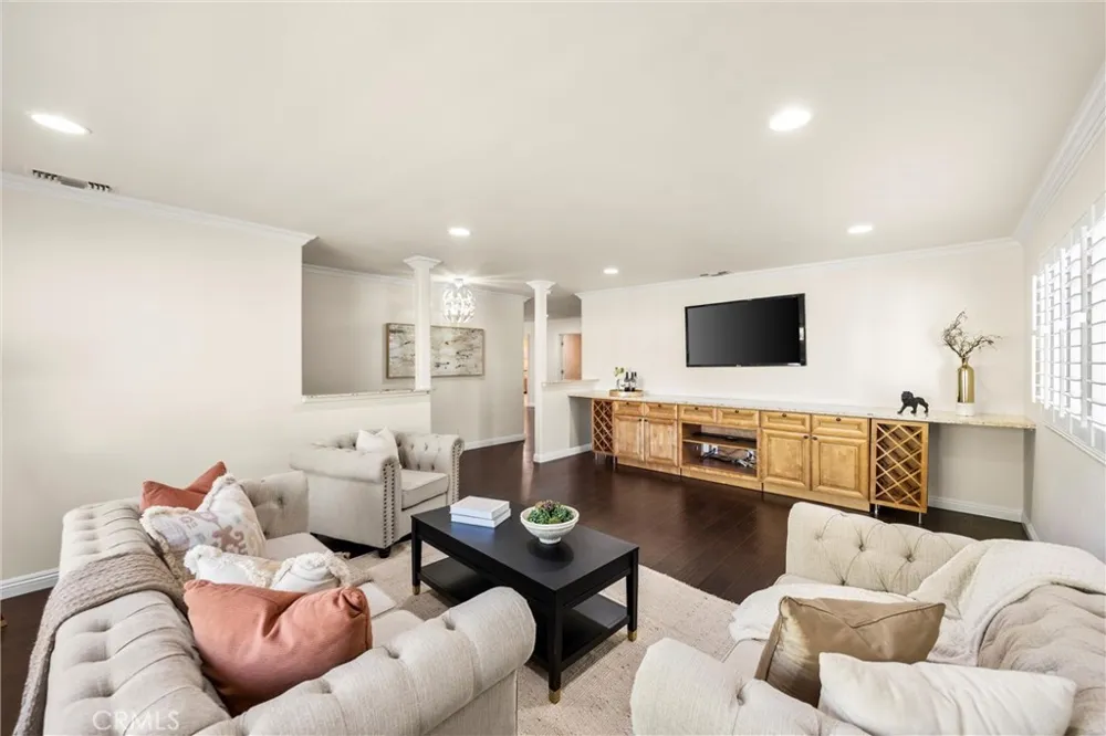 1459 Alta Upland, CA 91786