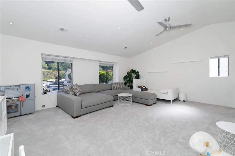 2010 Galvin Lane #1 Diamond Bar, CA 91765