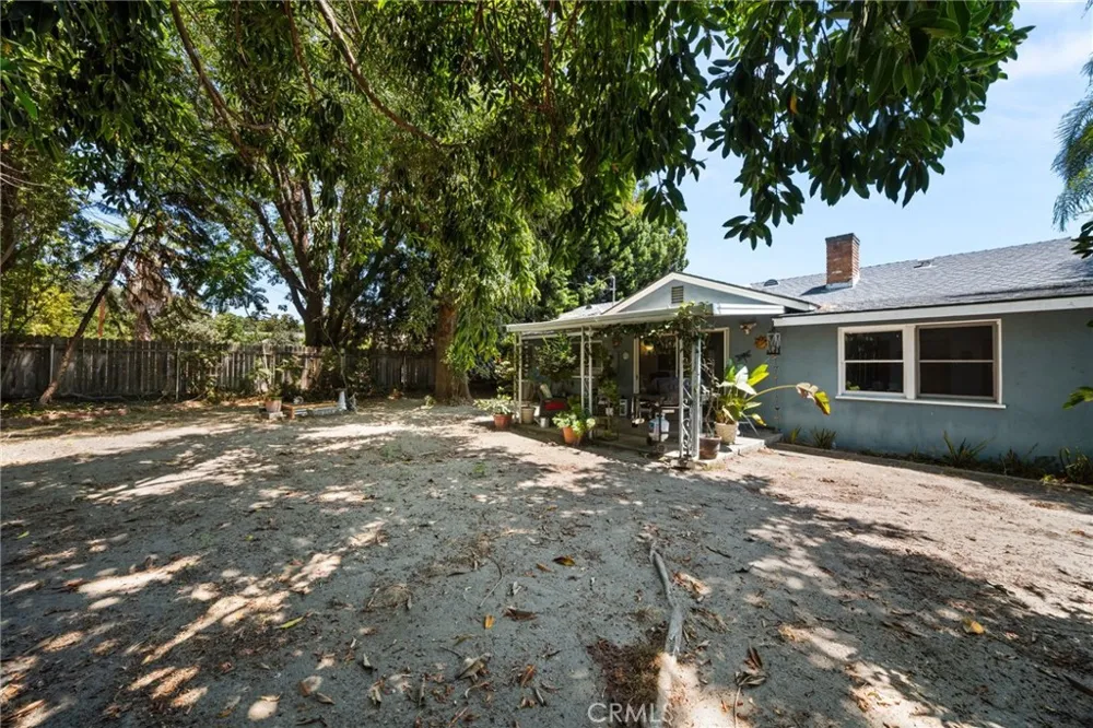 1521 S 3rd Avenue Arcadia, CA 91006