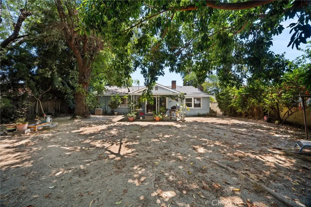 1521 S 3rd Avenue Arcadia, CA 91006