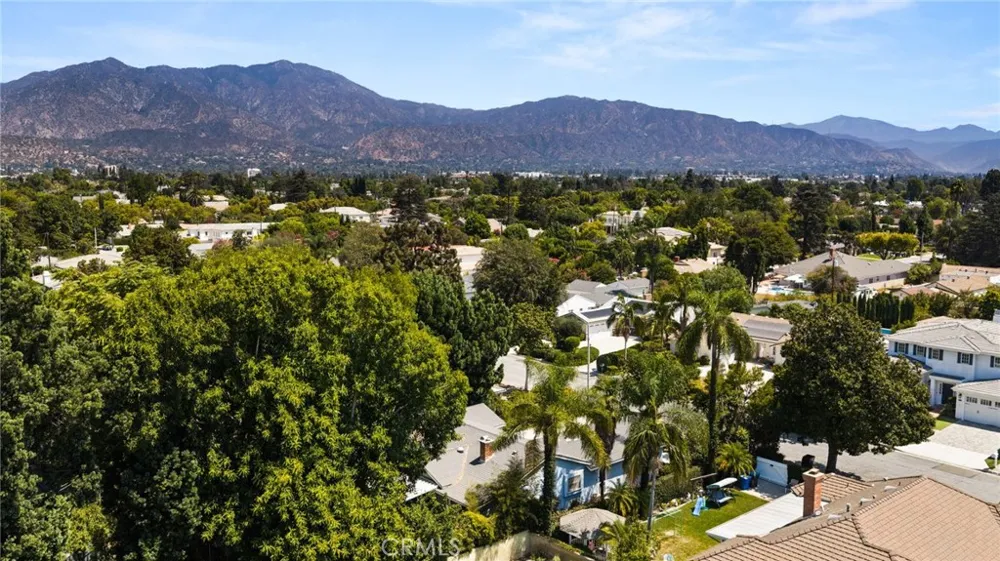 1521 S 3rd Avenue Arcadia, CA 91006