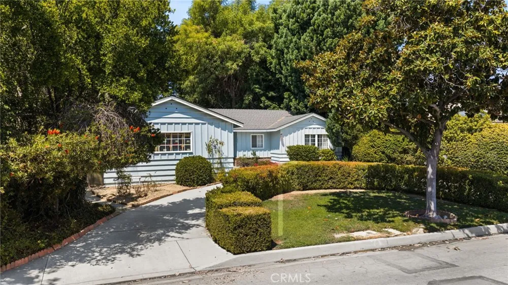 1521 S 3rd Avenue Arcadia, CA 91006