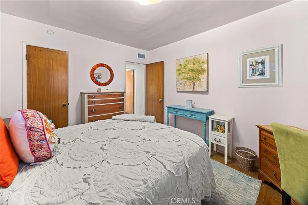 1521 S 3rd Avenue Arcadia, CA 91006