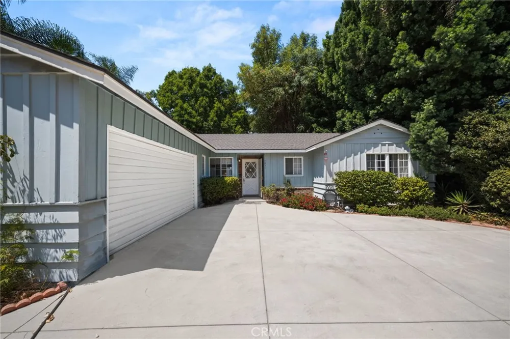1521 S 3rd Avenue Arcadia, CA 91006