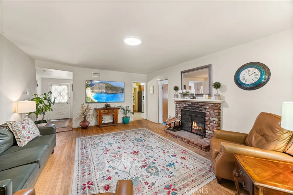 1521 S 3rd Avenue Arcadia, CA 91006