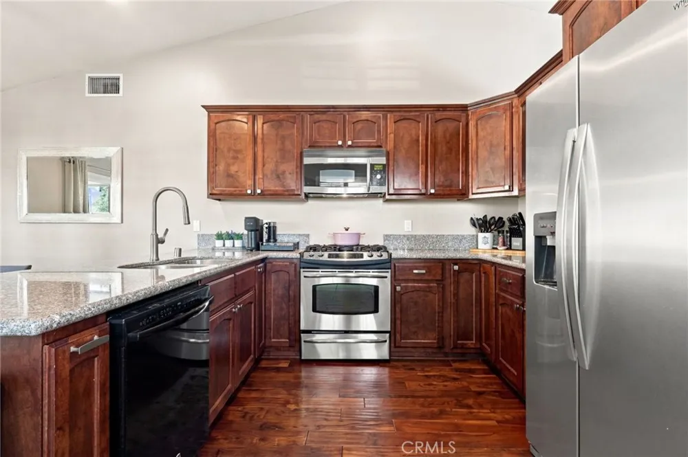 12351 Daisy Court Rancho Cucamonga, CA 91739