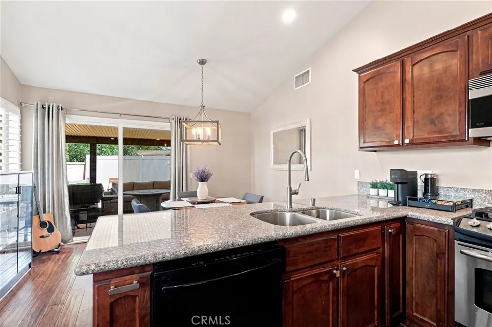 12351 Daisy Court Rancho Cucamonga, CA 91739