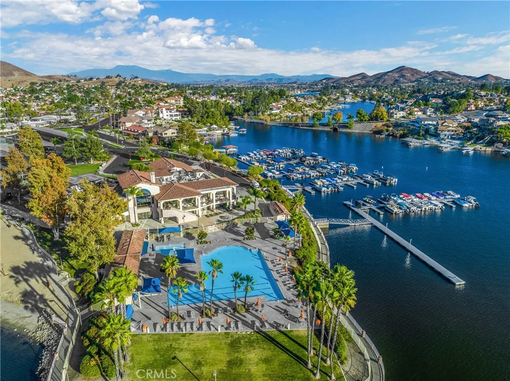 30227 Gulf Stream Canyon Lake, CA 92587