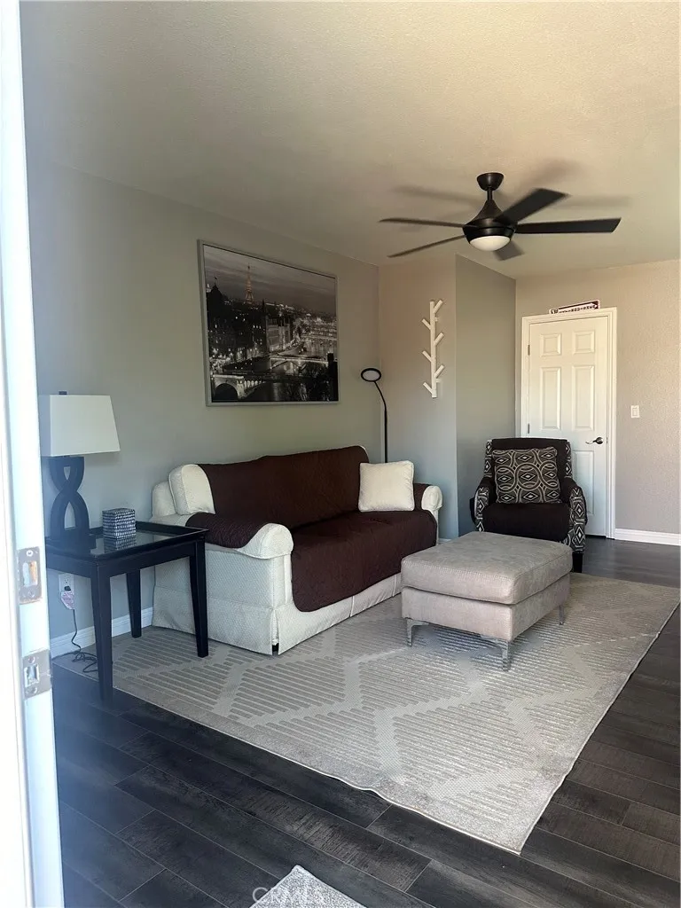 12524 Monte Vista Ave. Chino, CA 91710