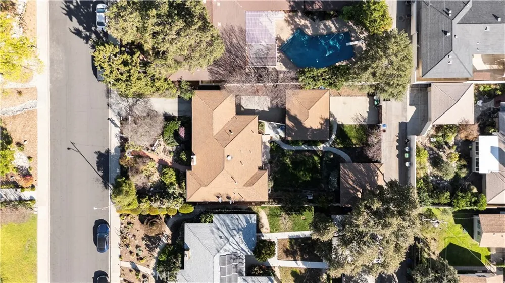 754 W 9th Claremont, CA 91711