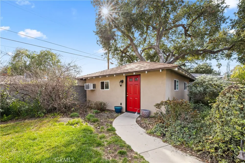 754 W 9th Claremont, CA 91711