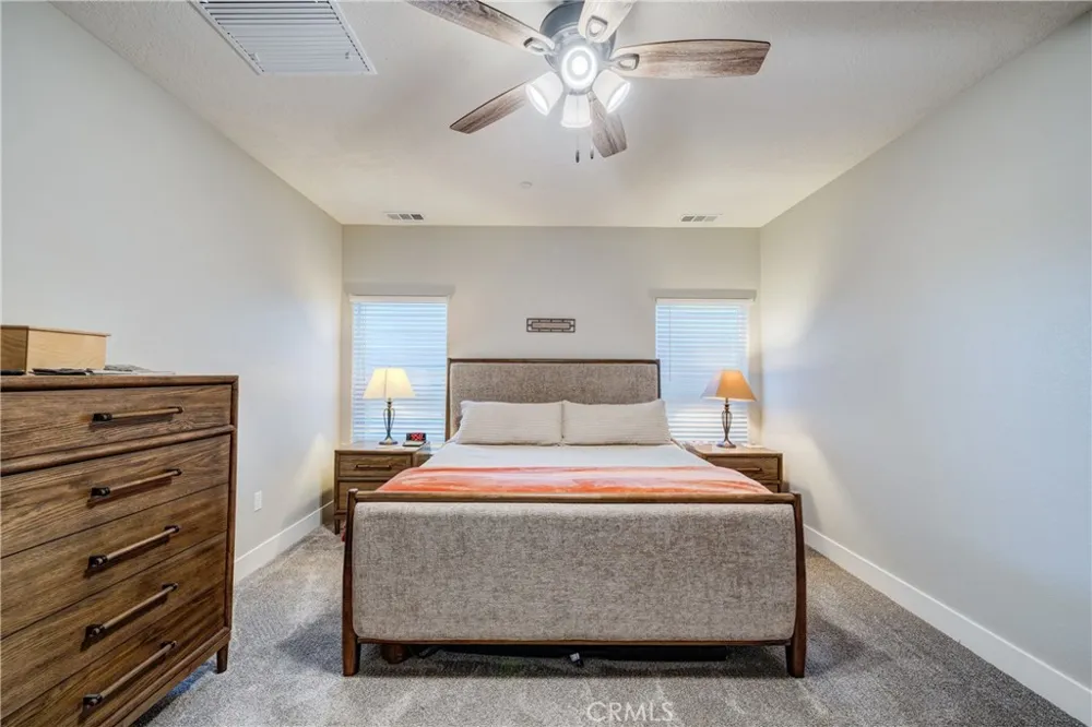 8029 Avenal Phelan, CA 92371