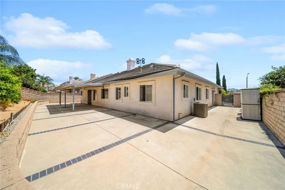1847 Newcastle San Dimas, CA 91773