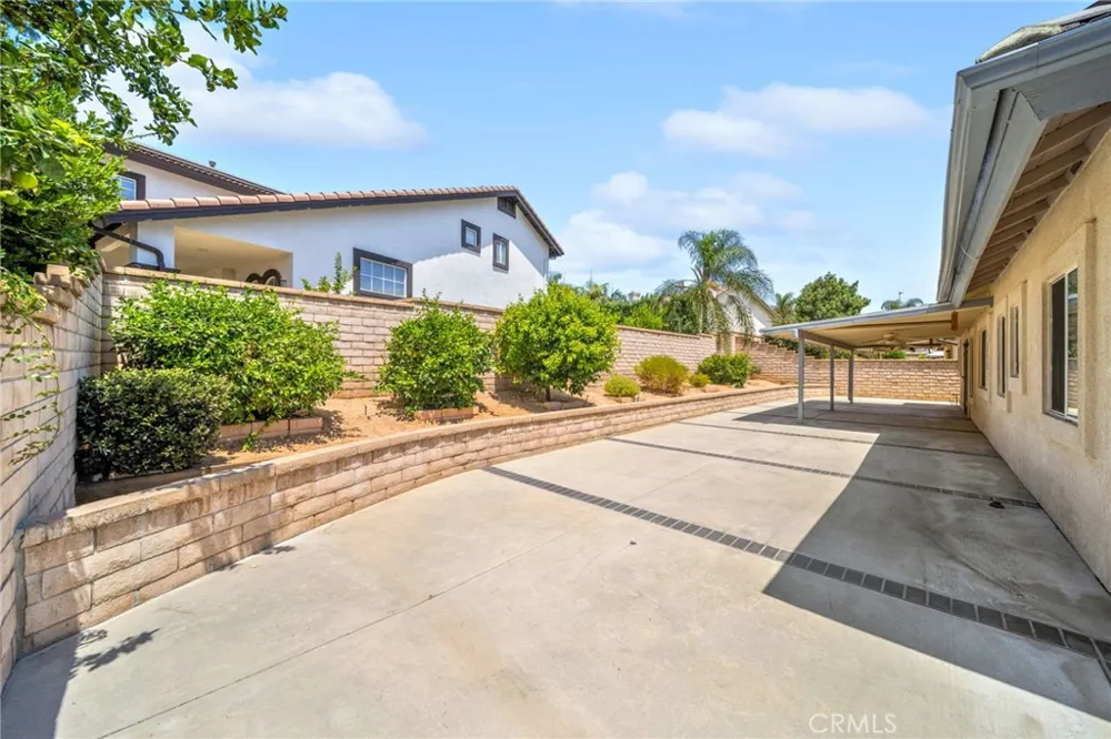 1847 Newcastle San Dimas, CA 91773