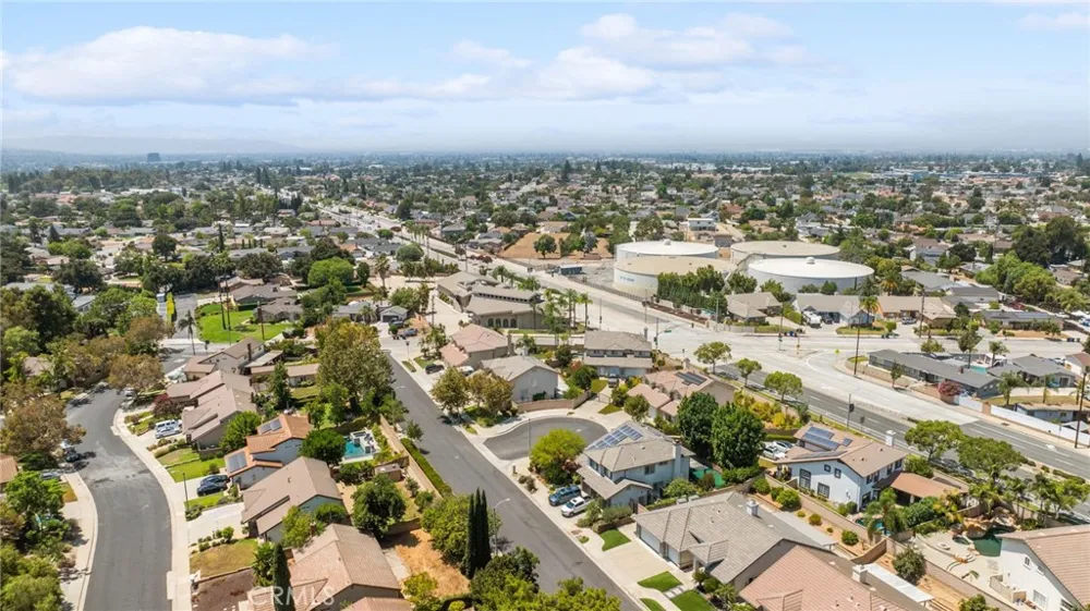 1847 Newcastle San Dimas, CA 91773