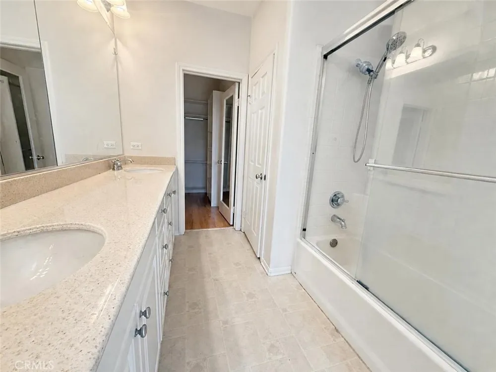 542 Chardonnay Covina, CA 91723