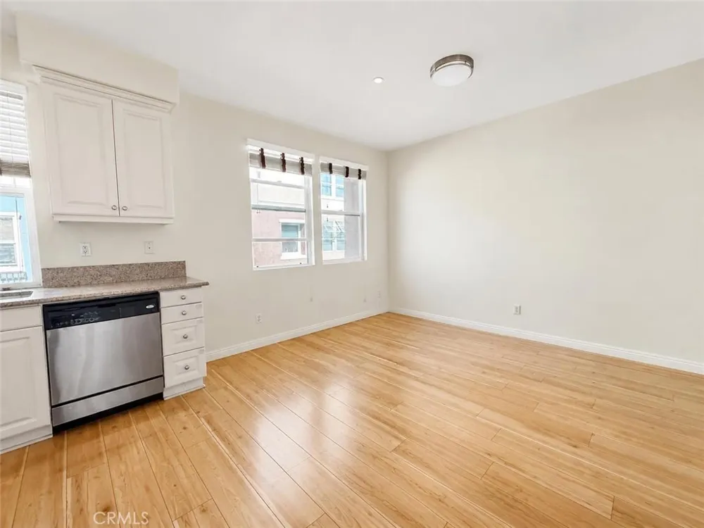 542 Chardonnay Covina, CA 91723