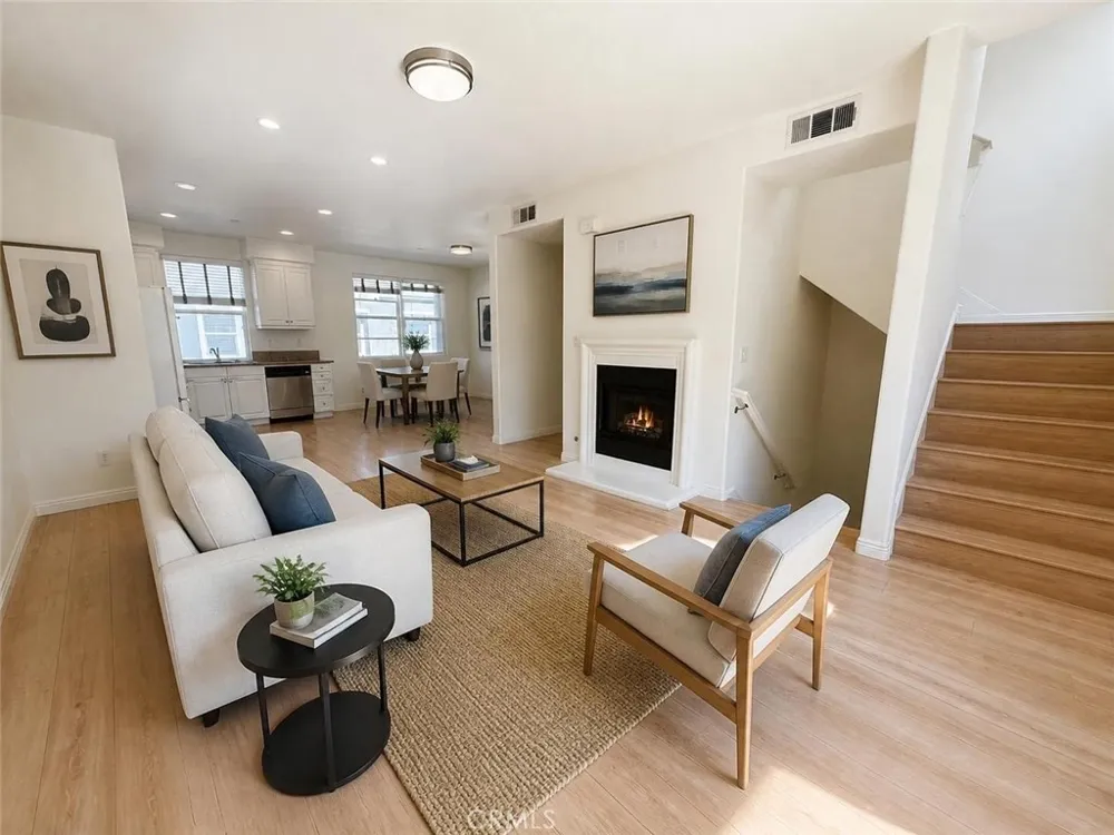 542 Chardonnay Covina, CA 91723