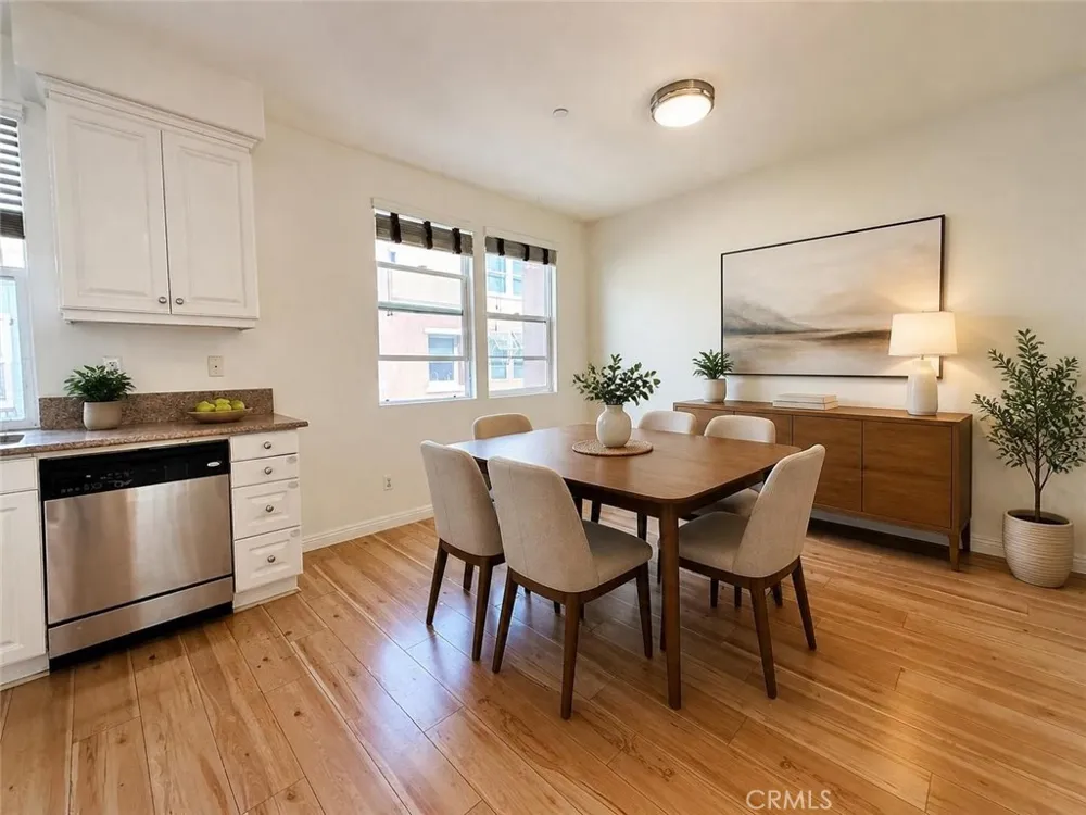 542 Chardonnay Covina, CA 91723