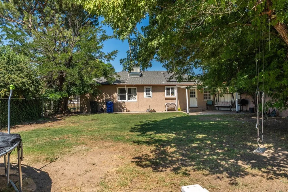 2675 Lawrence Avenue San Bernardino, CA 92404