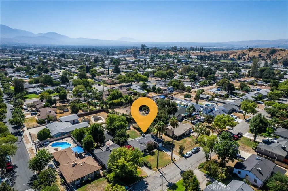 2675 Lawrence Avenue San Bernardino, CA 92404