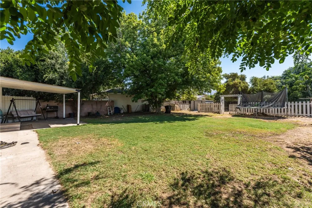2675 Lawrence Avenue San Bernardino, CA 92404
