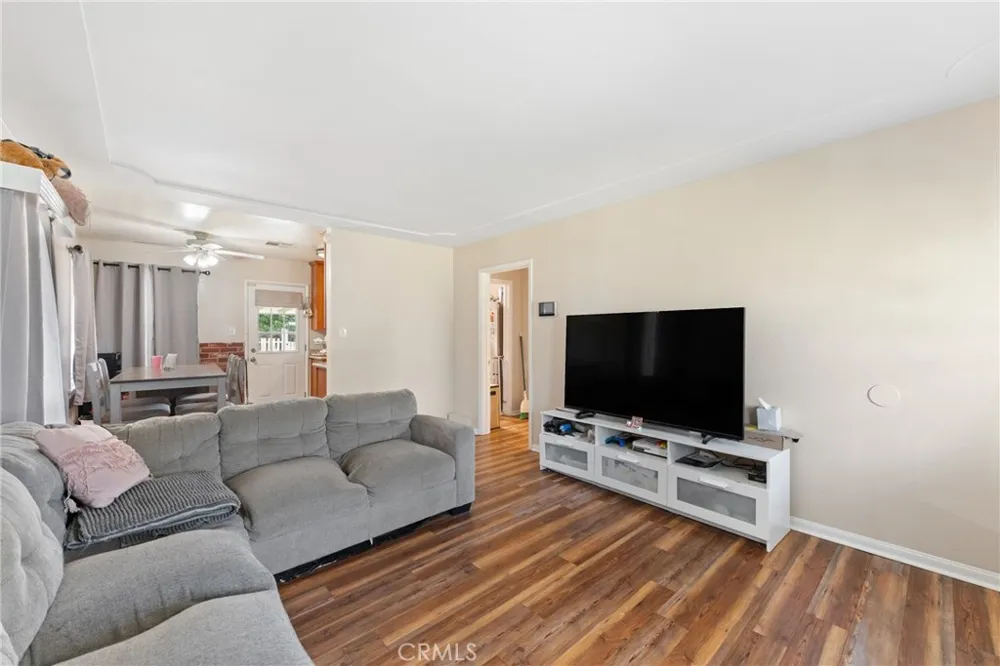 2675 Lawrence Avenue San Bernardino, CA 92404