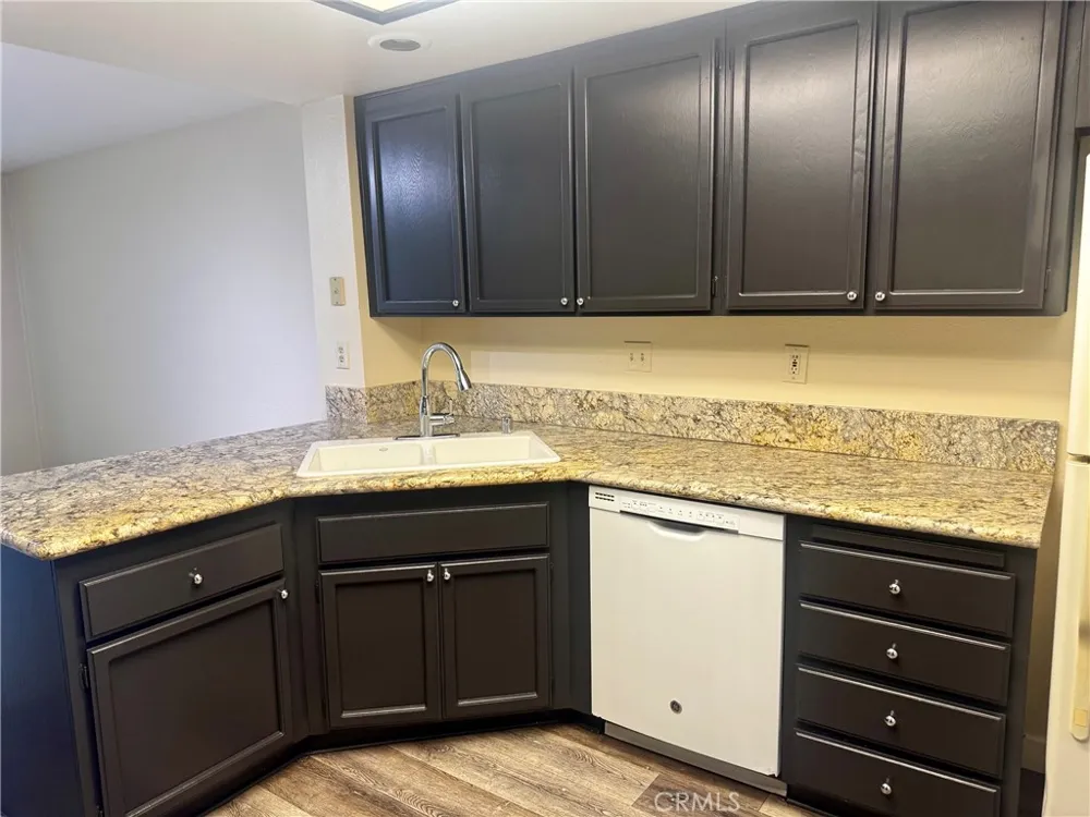 1953 Cobblefield Way Glendora, CA 91740