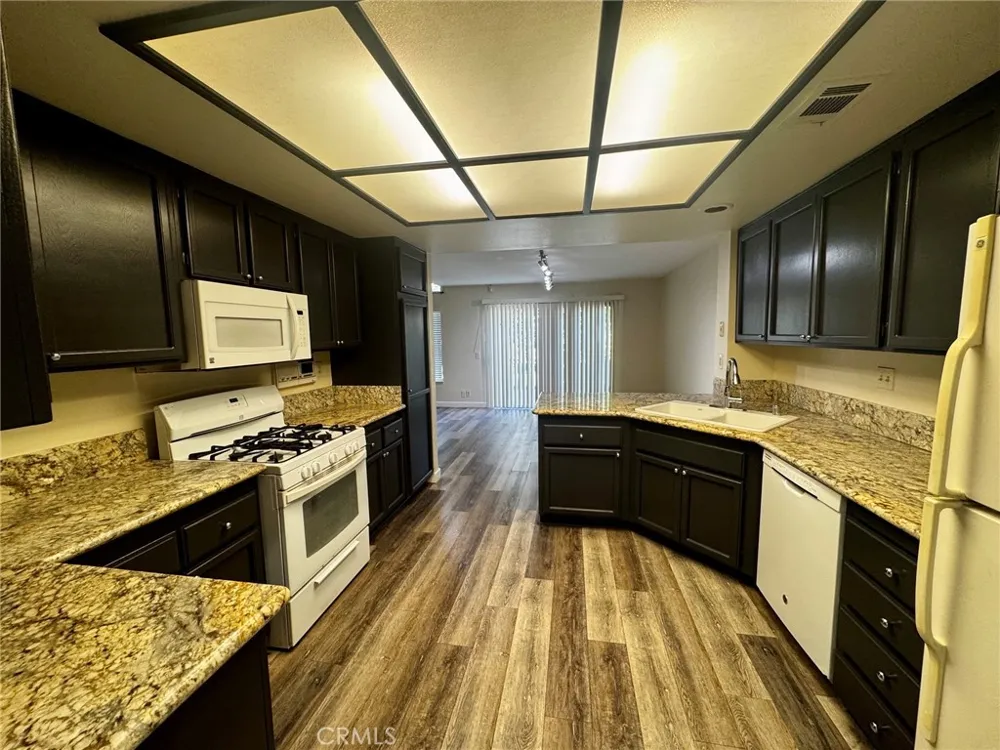 1953 Cobblefield Way Glendora, CA 91740