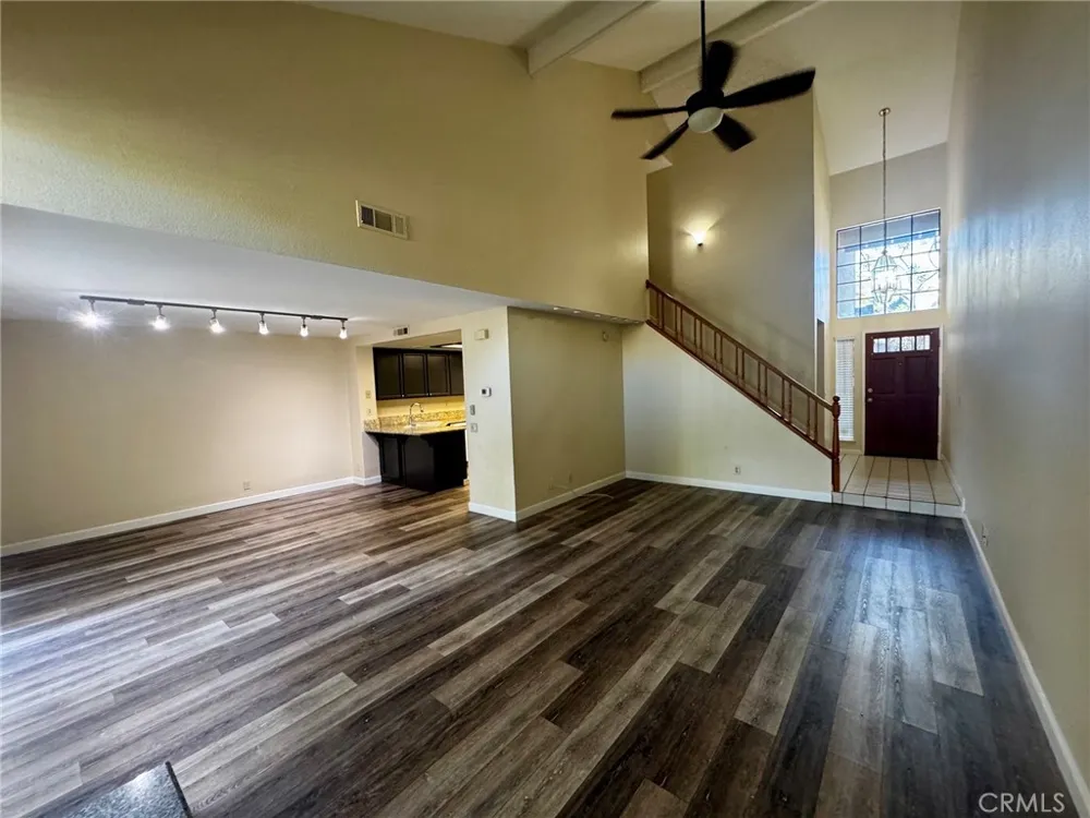 1953 Cobblefield Way Glendora, CA 91740